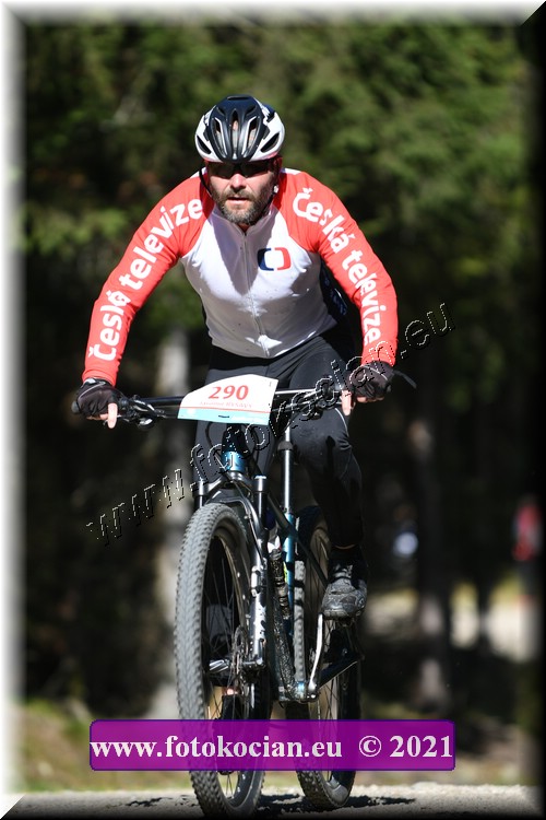 Náhled obrázku: 2021-1870-CTAuthor-290.JPG