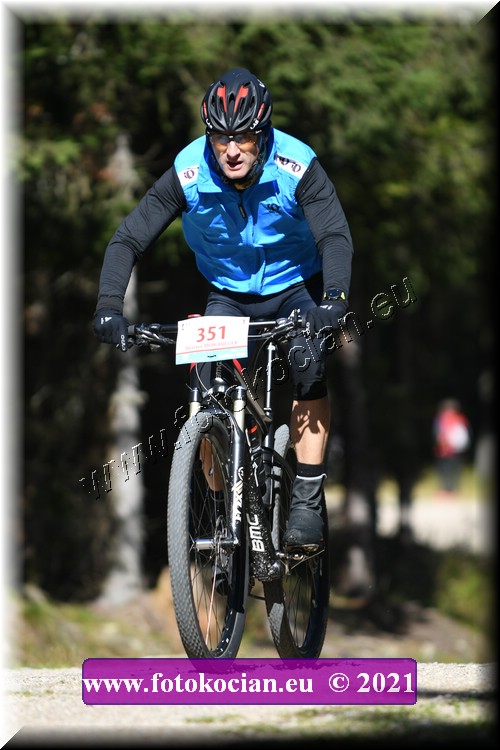 Náhled obrázku: 2021-1871-CTAuthor-351.JPG