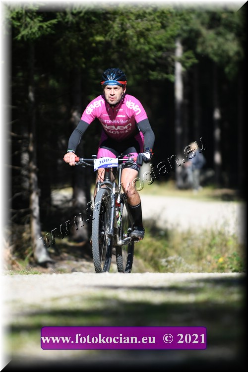 Náhled obrázku: 2021-1877-CTAuthor-3007.JPG