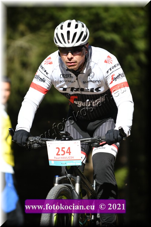 Náhled obrázku: 2021-1892-CTAuthor-254.JPG