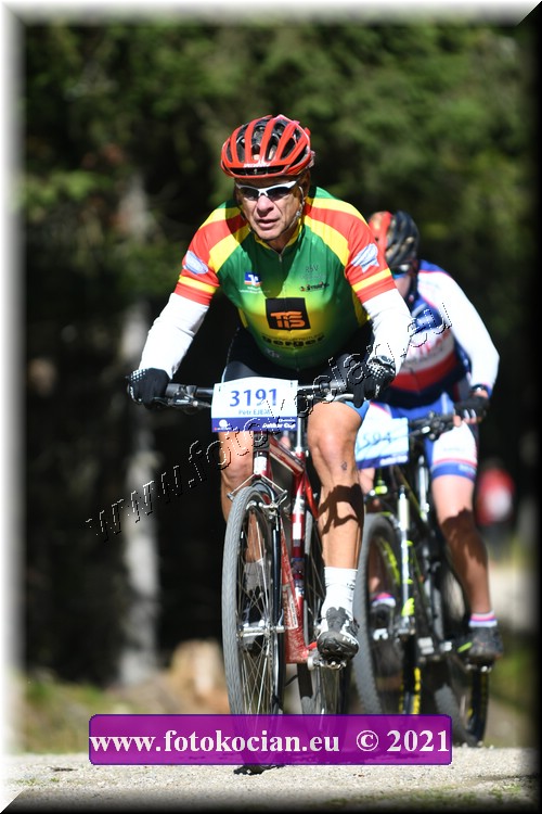 Náhled obrázku: 2021-1908-CTAuthor-3191.JPG