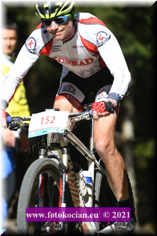 Náhled obrázku: 2021-1910-CTAuthor-152.JPG