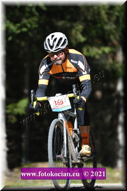 Náhled obrázku: 2021-1914-CTAuthor-366.JPG