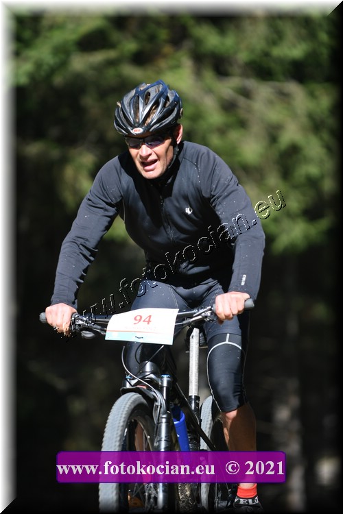 Náhled obrázku: 2021-1916-CTAuthor-94.JPG