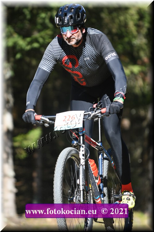 Náhled obrázku: 2021-1921-CTAuthor-226.JPG