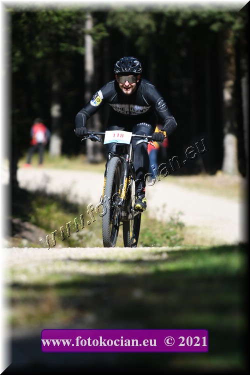 Náhled obrázku: 2021-1933-CTAuthor-118.JPG