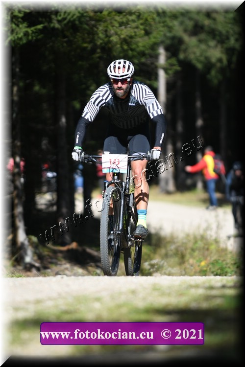 Náhled obrázku: 2021-2015-CTAuthor-143.JPG