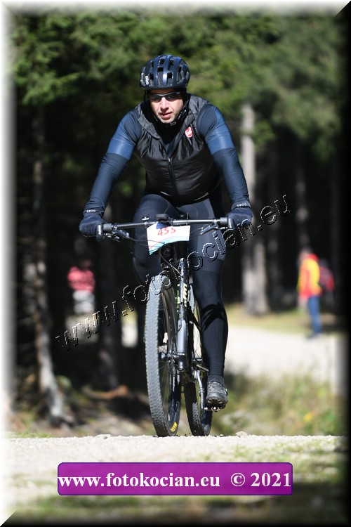 Náhled obrázku: 2021-2019-CTAuthor-455.JPG