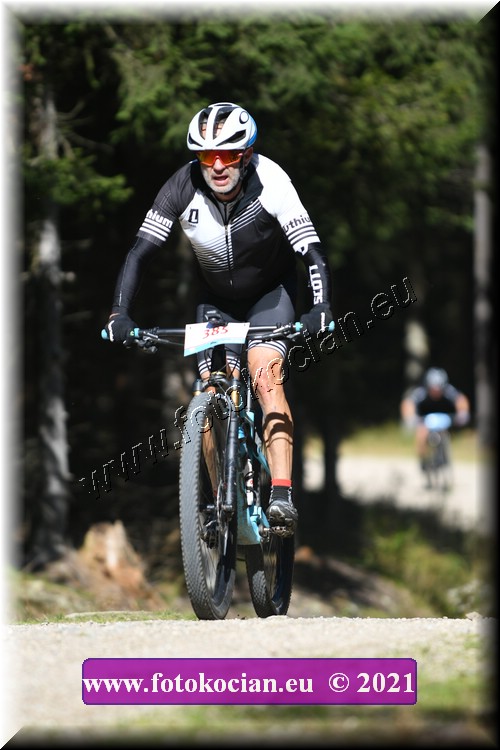 Náhled obrázku: 2021-2038-CTAuthor-385.JPG