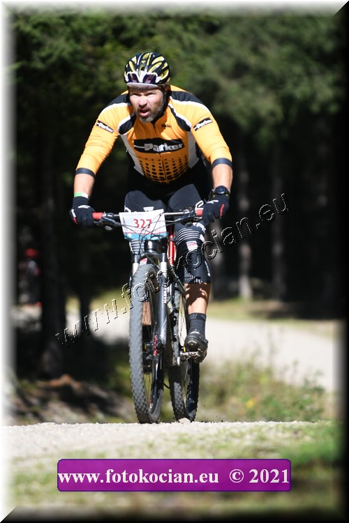 Náhled obrázku: 2021-2084-CTAuthor-327.JPG