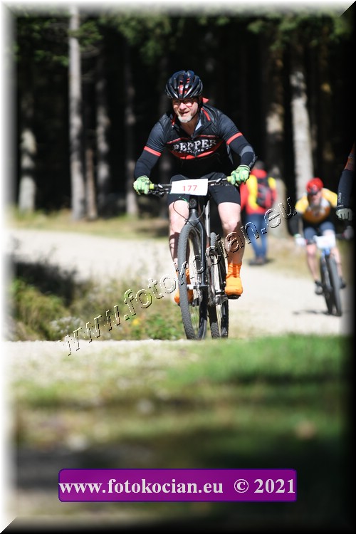 Náhled obrázku: 2021-2102-CTAuthor-177.JPG