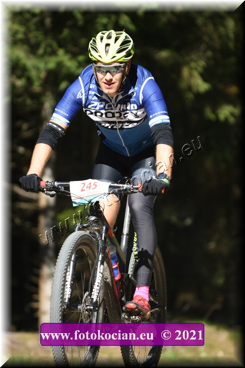 Náhled obrázku: 2021-2113-CTAuthor-245.JPG