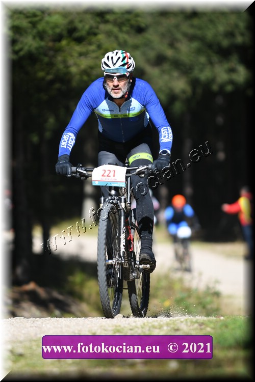 Náhled obrázku: 2021-2116-CTAuthor-221.JPG