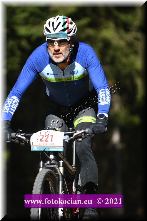 Náhled obrázku: 2021-2117-CTAuthor-221.JPG