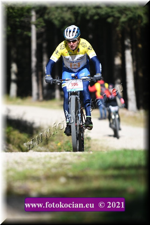 Náhled obrázku: 2021-2142-CTAuthor-306.JPG