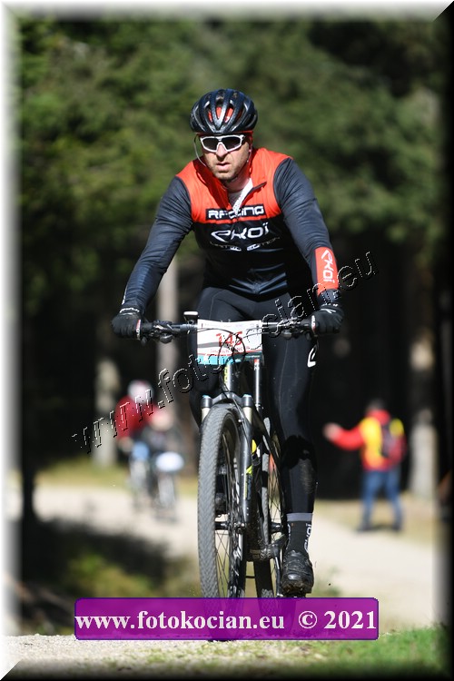 Náhled obrázku: 2021-2144-CTAuthor-145.JPG