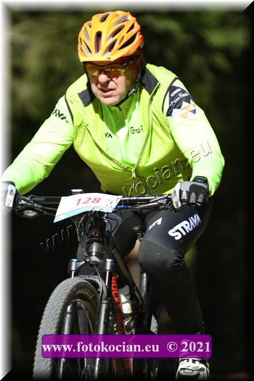 Náhled obrázku: 2021-2151-CTAuthor-128.JPG