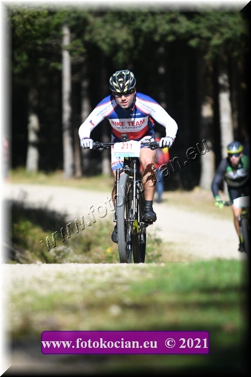 Náhled obrázku: 2021-2153-CTAuthor-211.JPG