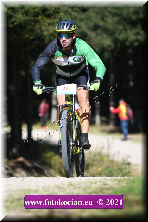 Náhled obrázku: 2021-2155-CTAuthor-292.JPG