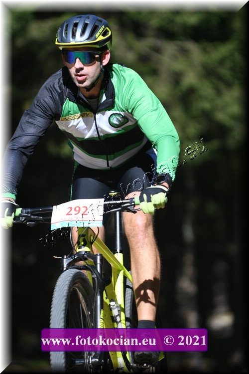 Náhled obrázku: 2021-2156-CTAuthor-292.JPG