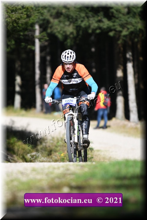 Náhled obrázku: 2021-2161-CTAuthor-3326.JPG