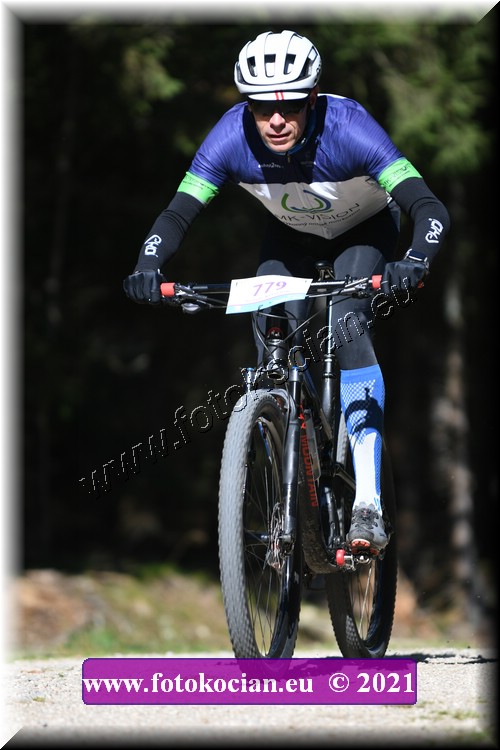 Náhled obrázku: 2021-2168-CTAuthor-779.JPG