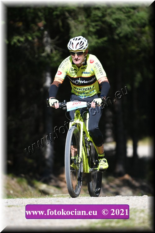 Náhled obrázku: 2021-2186-CTAuthor-269.JPG