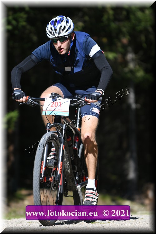 Náhled obrázku: 2021-2193-CTAuthor-201.JPG