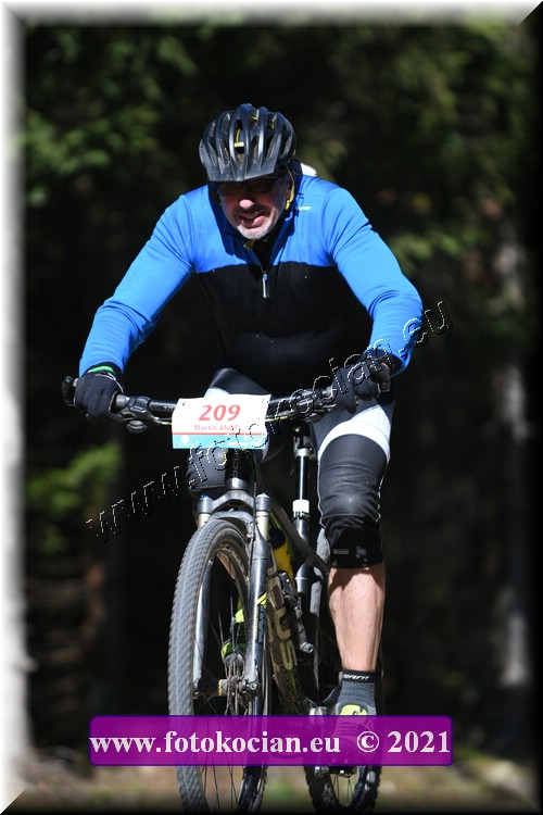 Náhled obrázku: 2021-2199-CTAuthor-209.JPG