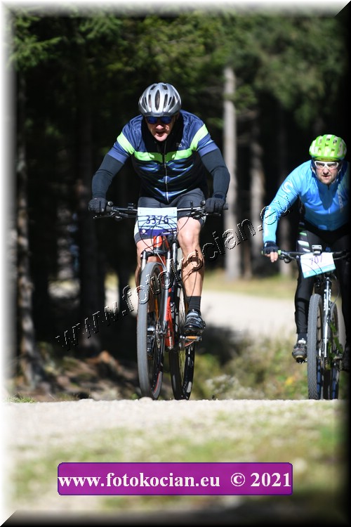 Náhled obrázku: 2021-2206-CTAuthor-3376.JPG