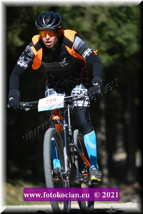 Náhled obrázku: 2021-2220-CTAuthor-219.JPG