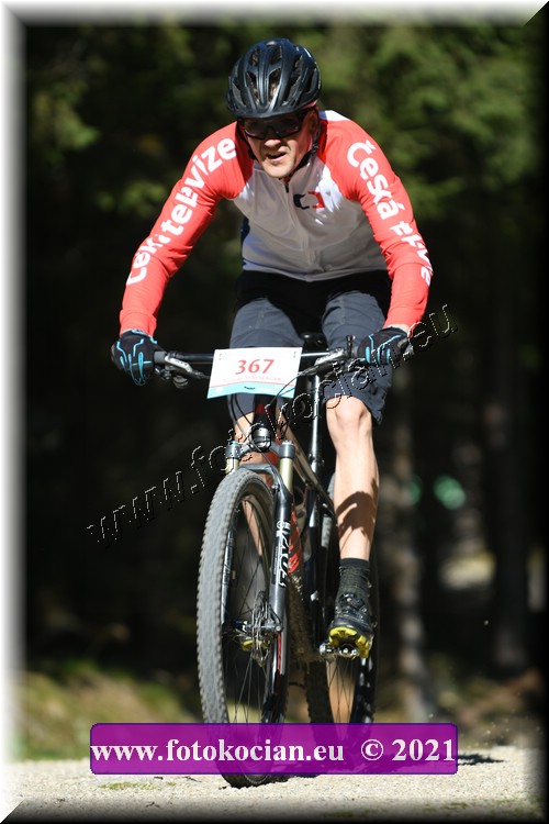 Náhled obrázku: 2021-2223-CTAuthor-367.JPG