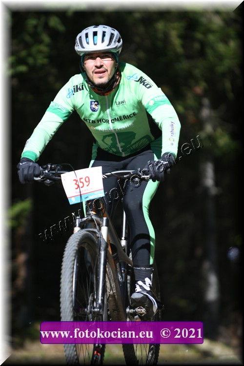 Náhled obrázku: 2021-2229-CTAuthor-359.JPG