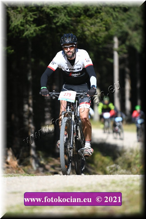 Náhled obrázku: 2021-2230-CTAuthor-279.JPG