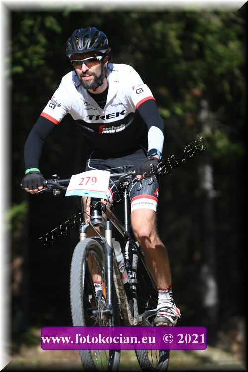 Náhled obrázku: 2021-2231-CTAuthor-279.JPG