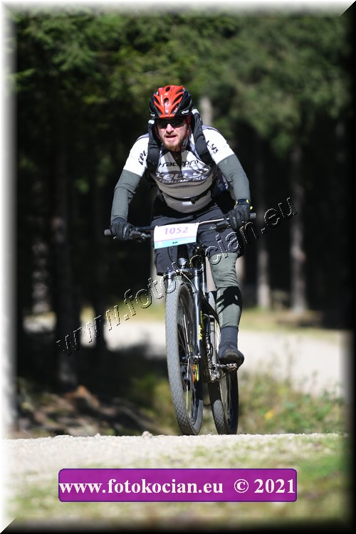 Náhled obrázku: 2021-2252-CTAuthor-1052.JPG