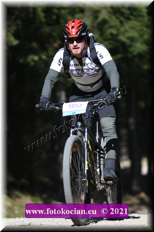 Náhled obrázku: 2021-2253-CTAuthor-1052.JPG