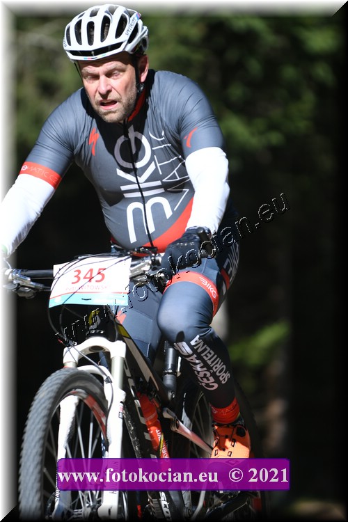 Náhled obrázku: 2021-2275-CTAuthor-345.JPG