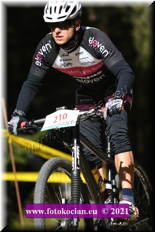 Náhled obrázku: 2021-2291-CTAuthor-210.JPG