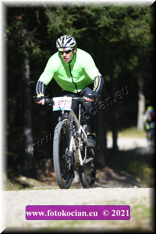 Náhled obrázku: 2021-2325-CTAuthor-270.JPG