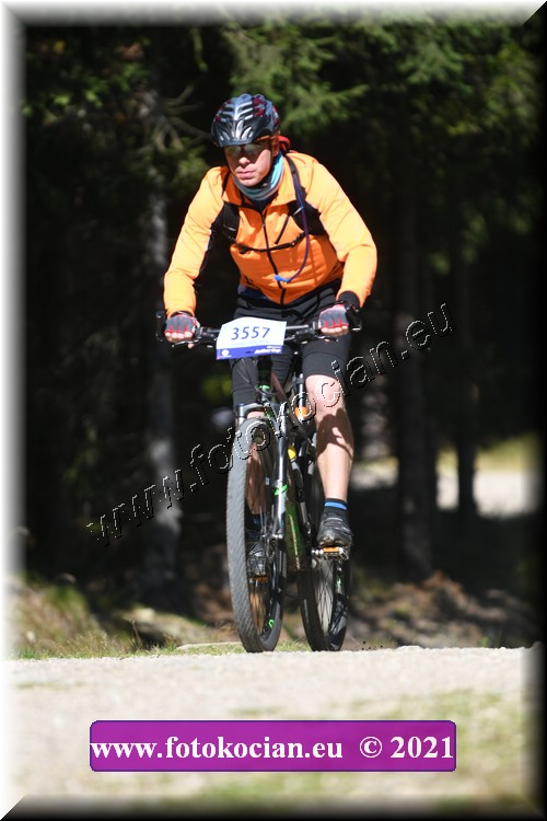 Náhled obrázku: 2021-2332-CTAuthor-3557.JPG