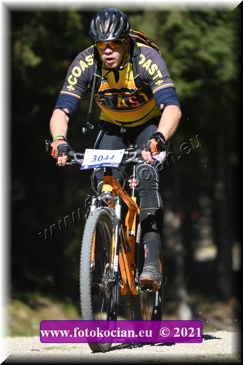 Náhled obrázku: 2021-2335-CTAuthor-3044.JPG