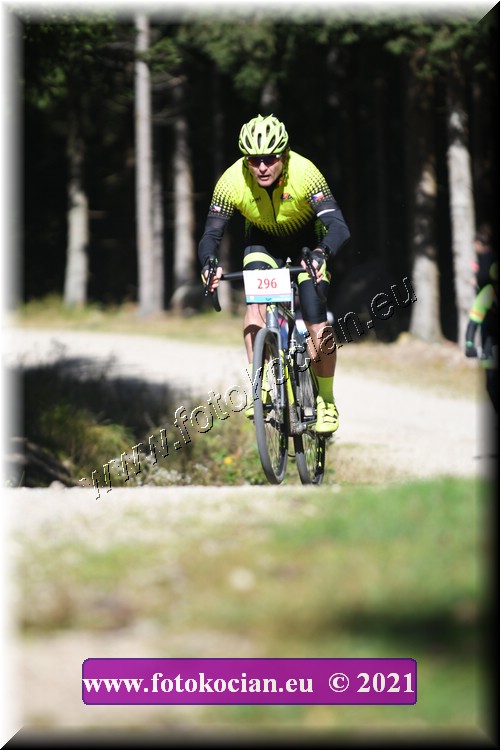 Náhled obrázku: 2021-2337-CTAuthor-296.JPG