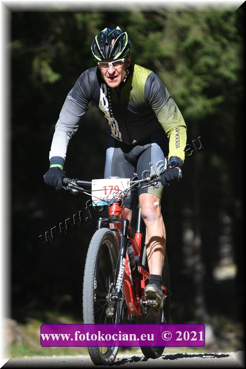 Náhled obrázku: 2021-2375-CTAuthor-179.JPG