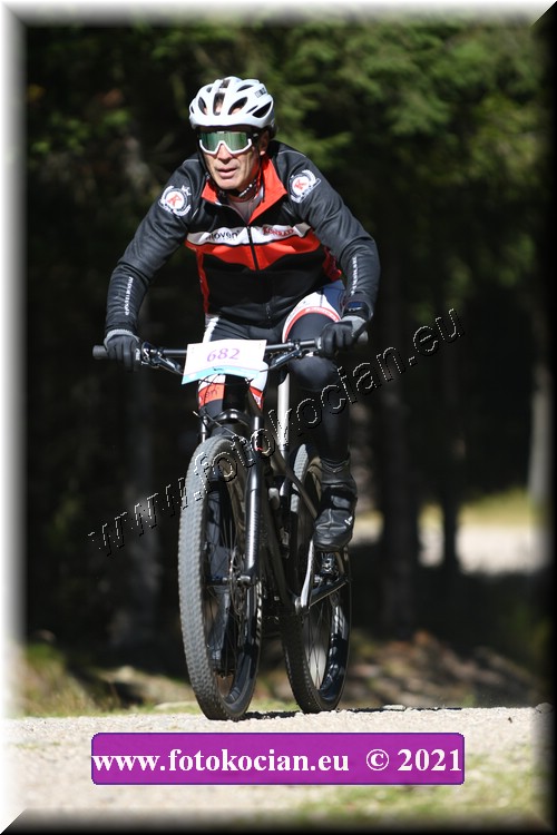 Náhled obrázku: 2021-2405-CTAuthor-682.JPG