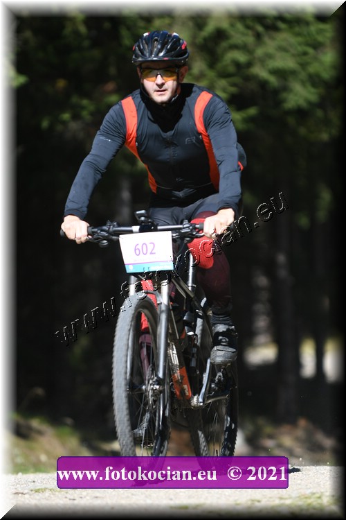 Náhled obrázku: 2021-2409-CTAuthor-602.JPG