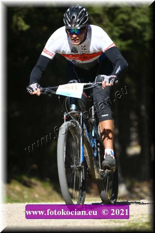 Náhled obrázku: 2021-2420-CTAuthor-2641.JPG