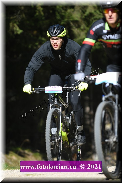 Náhled obrázku: 2021-2428-CTAuthor-1103.JPG