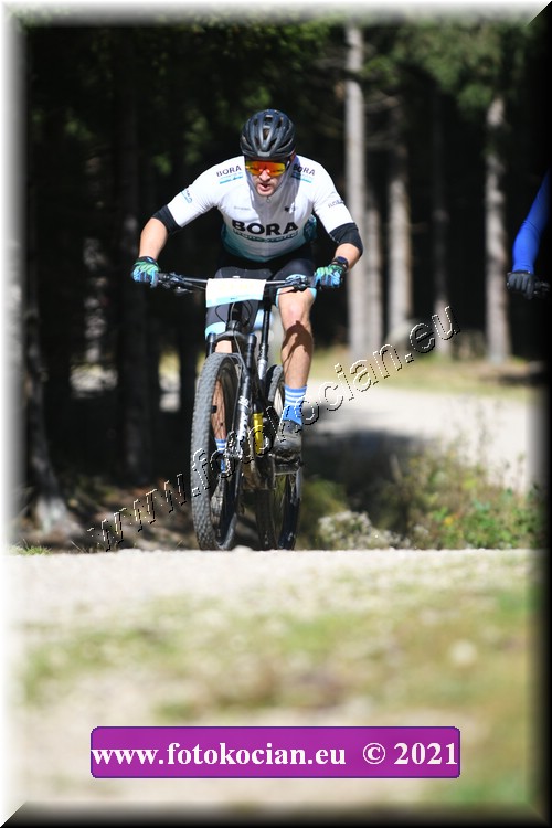 Náhled obrázku: 2021-2454-CTAuthor-2130,0.JPG