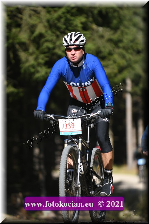 Náhled obrázku: 2021-2455-CTAuthor-339.JPG